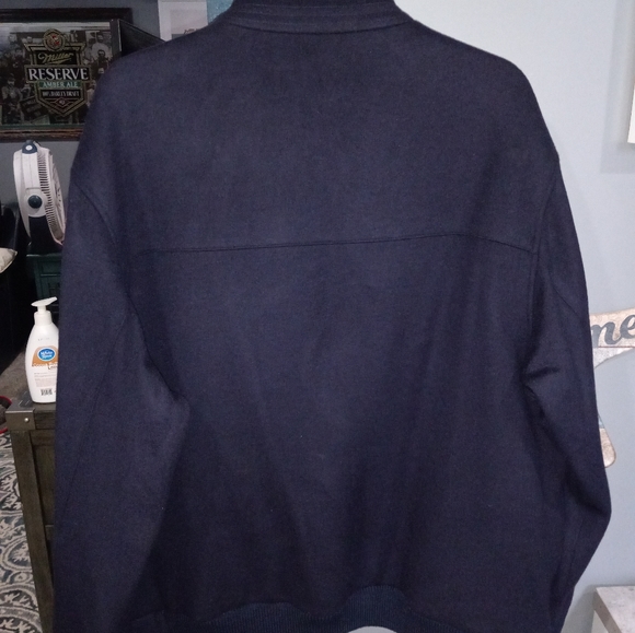 Peter Millar coat - Picture 6 of 15